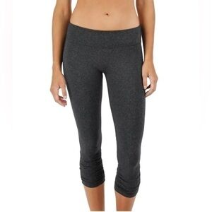 Kyodan Gray Athletic Cropped Leggings size XS